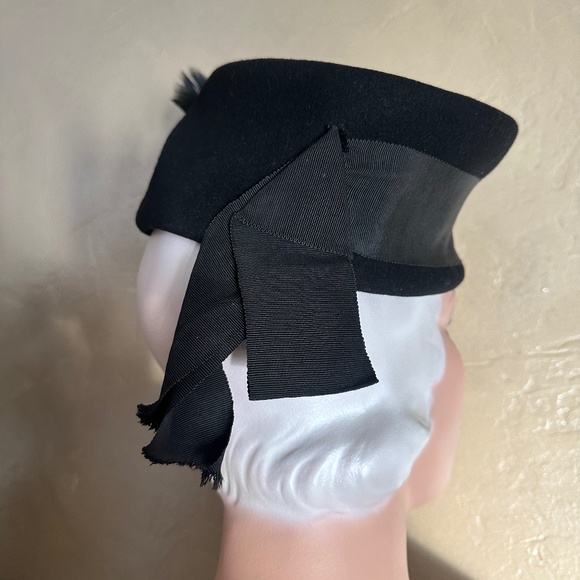 FABULOUS 1930s\' BLACK FELT \